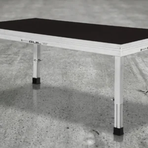 Tarima modular para escenarios con patas ajustables y superficie antideslizante