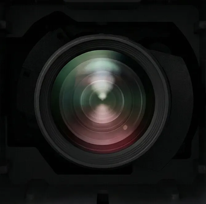 Lente de proyector profesional para eventos y presentaciones